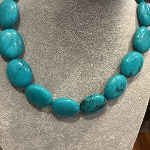 Elegant Turquoise colored chunky stone Necklace